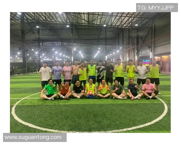 足球明星聚餐精彩瞬间回顾与幕后故事分享视频合集 足球明星聚餐精彩瞬间回顾与幕后故事分享视频合集