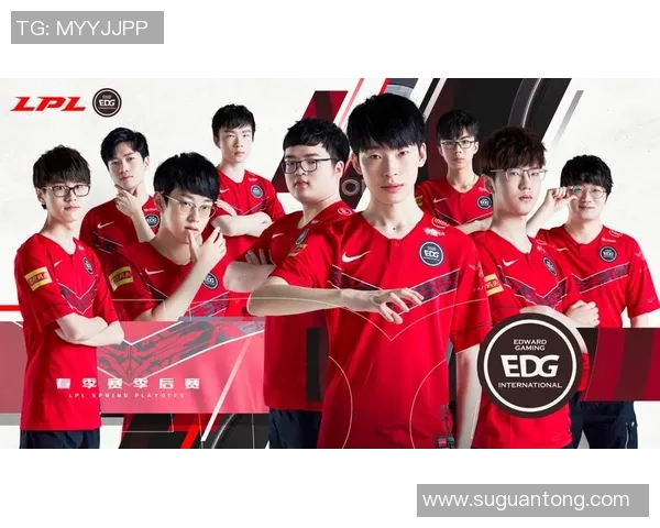 赛后复盘:西安足球队与深圳足球队的团队协作与战术分析探讨 赛后复盘:西安足球队与深圳足球队的团队协作与战术分析探讨